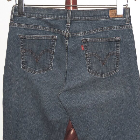 Levi's 515 Boot Cut denim jeans - Picture 7 of 8